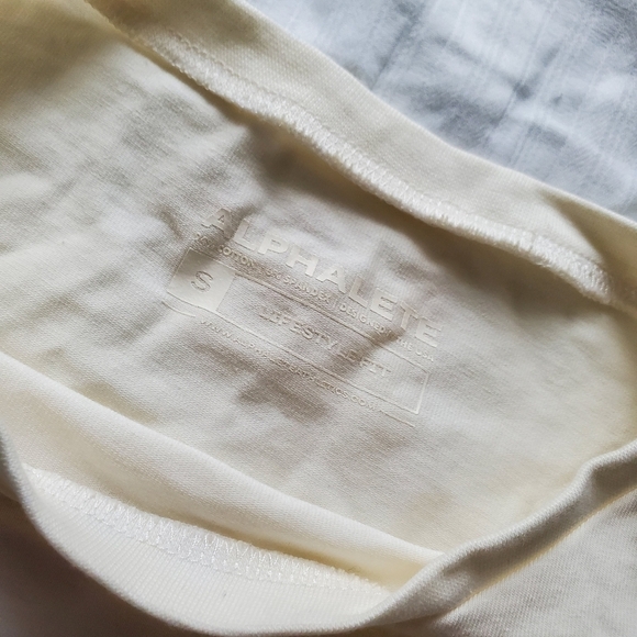 Alphalete Signature Oversized Crop Tee - Picture 3 of 6